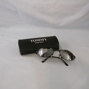 Tommy Hilfiger Sunglasses and Case Woman's
